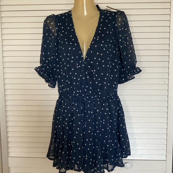 Trixxi Dresses & Skirts - TRIXXI ROMPER WOMEN SIZE M NAVY  POLK DOT NEW